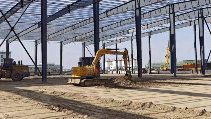 【图文新闻】凉州：总投资1.31亿元的乳制品精深加工项目&ldquo;快马加鞭&rdquo;建设忙